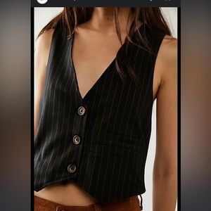 NWOT Free People Vest. Pallet pull size large.